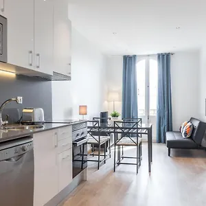 https://bright-apartment-with-balconies.topbarcelonahotels.com